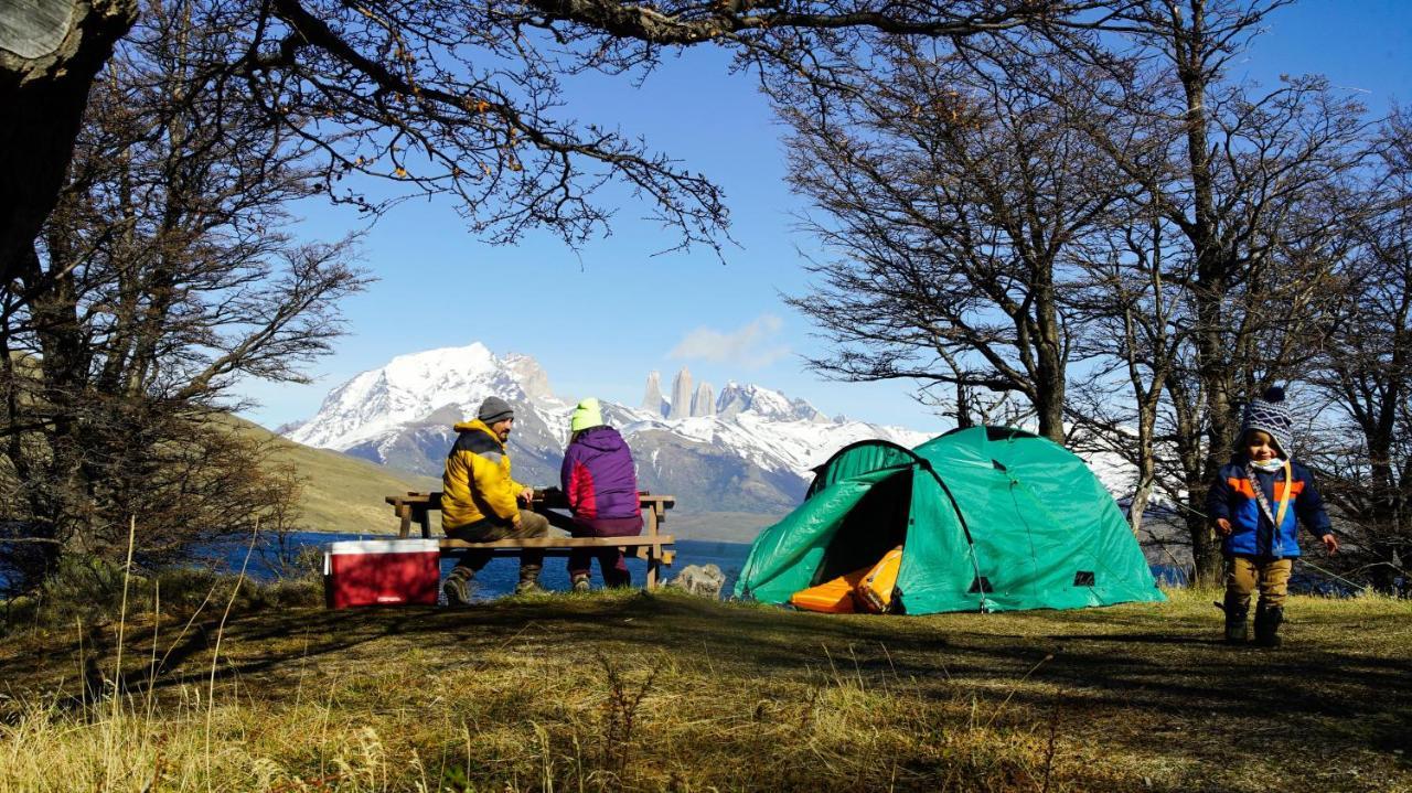 Camping Kau Laguna Azul Torres del Paine National Park Екстериор снимка